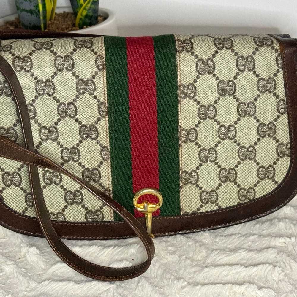 Gucci GG Sherry Line Vintage Shoulder Bag - image 1