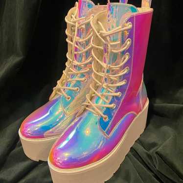 Yru holographic slayer platform Gem