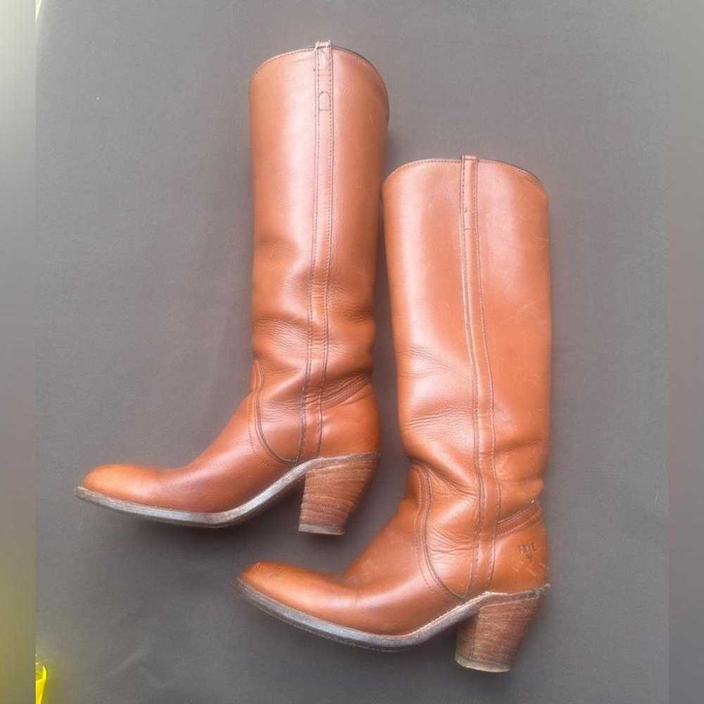 Frye Melissa boots in whiskey size 5.5
Excellent … - image 4