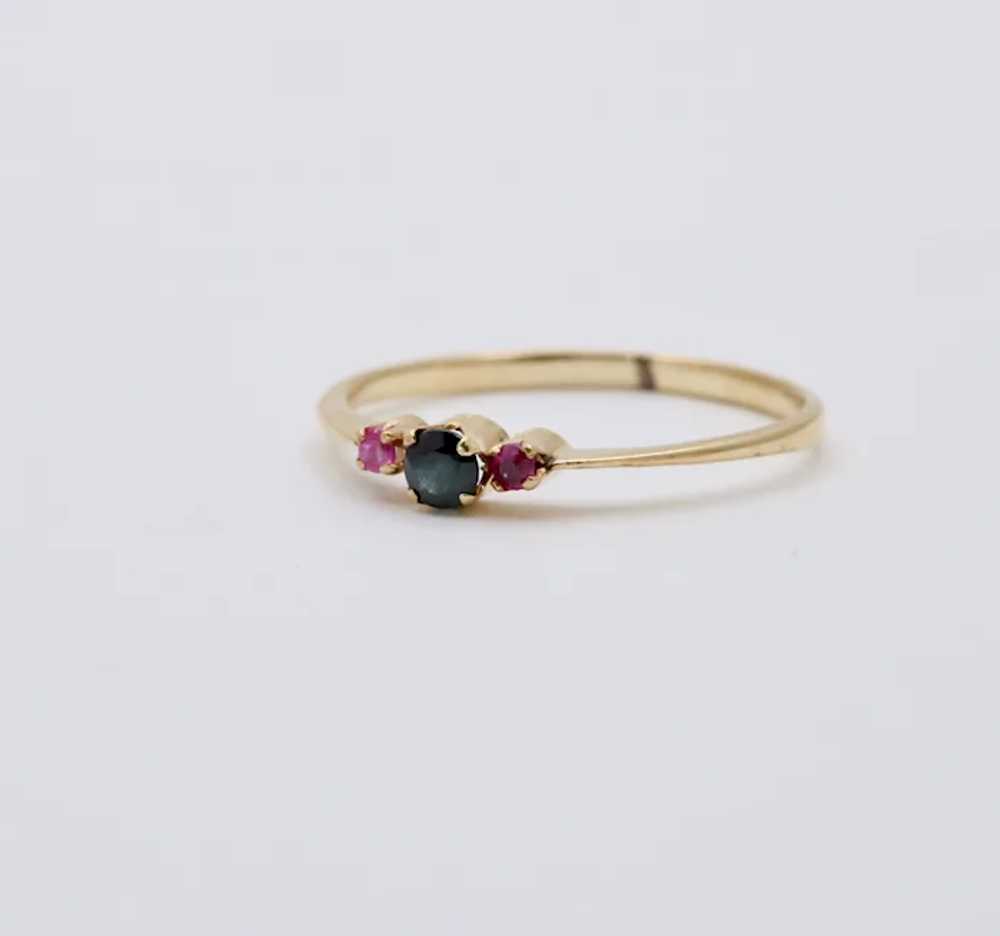 Vintage Blue Sapphire Ruby 14K Yellow Gold Ring - image 3