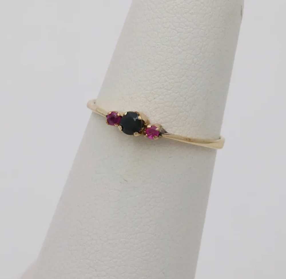 Vintage Blue Sapphire Ruby 14K Yellow Gold Ring - image 5