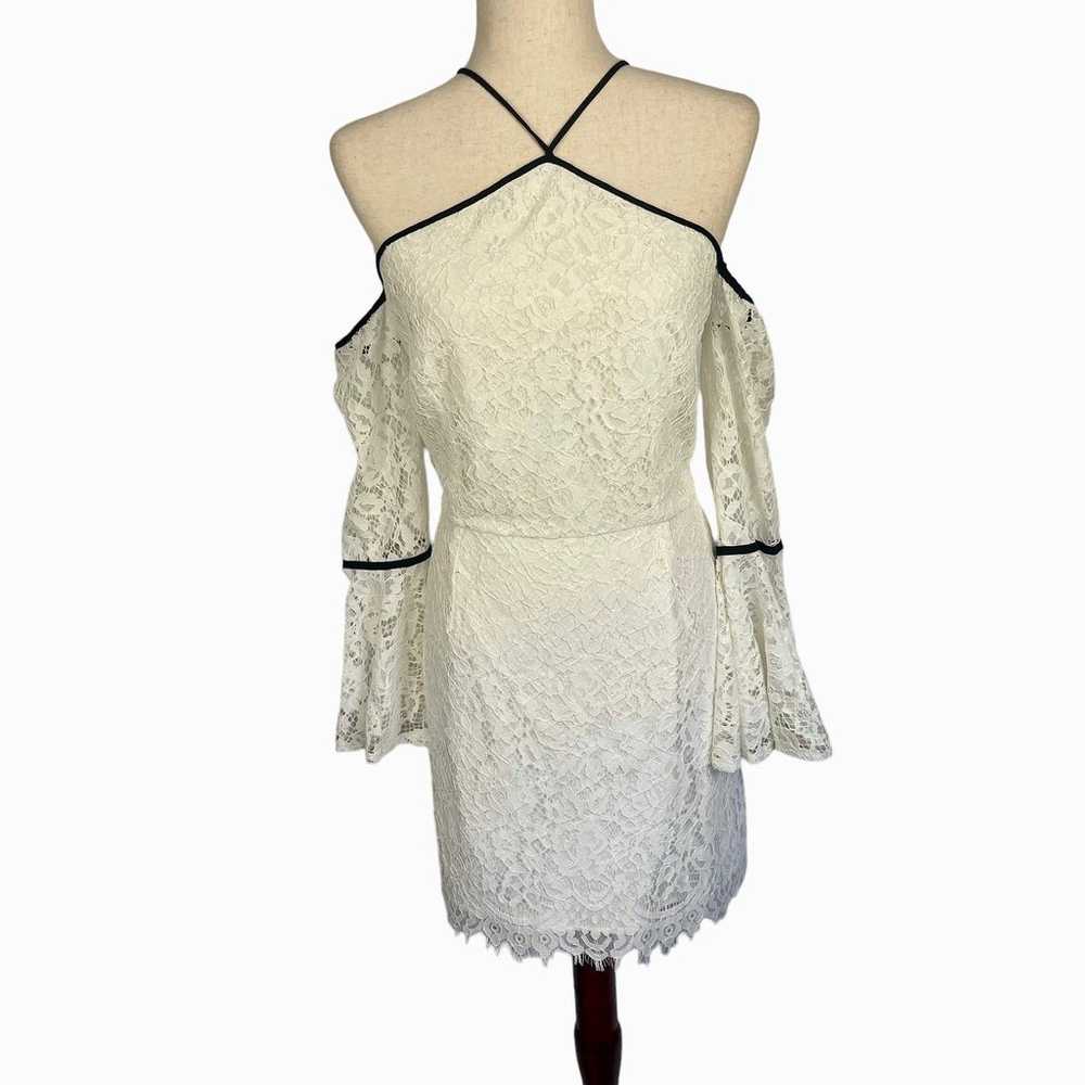 Wayf Cold Shoulder Bell Sleeve Lace Dress White L… - image 5