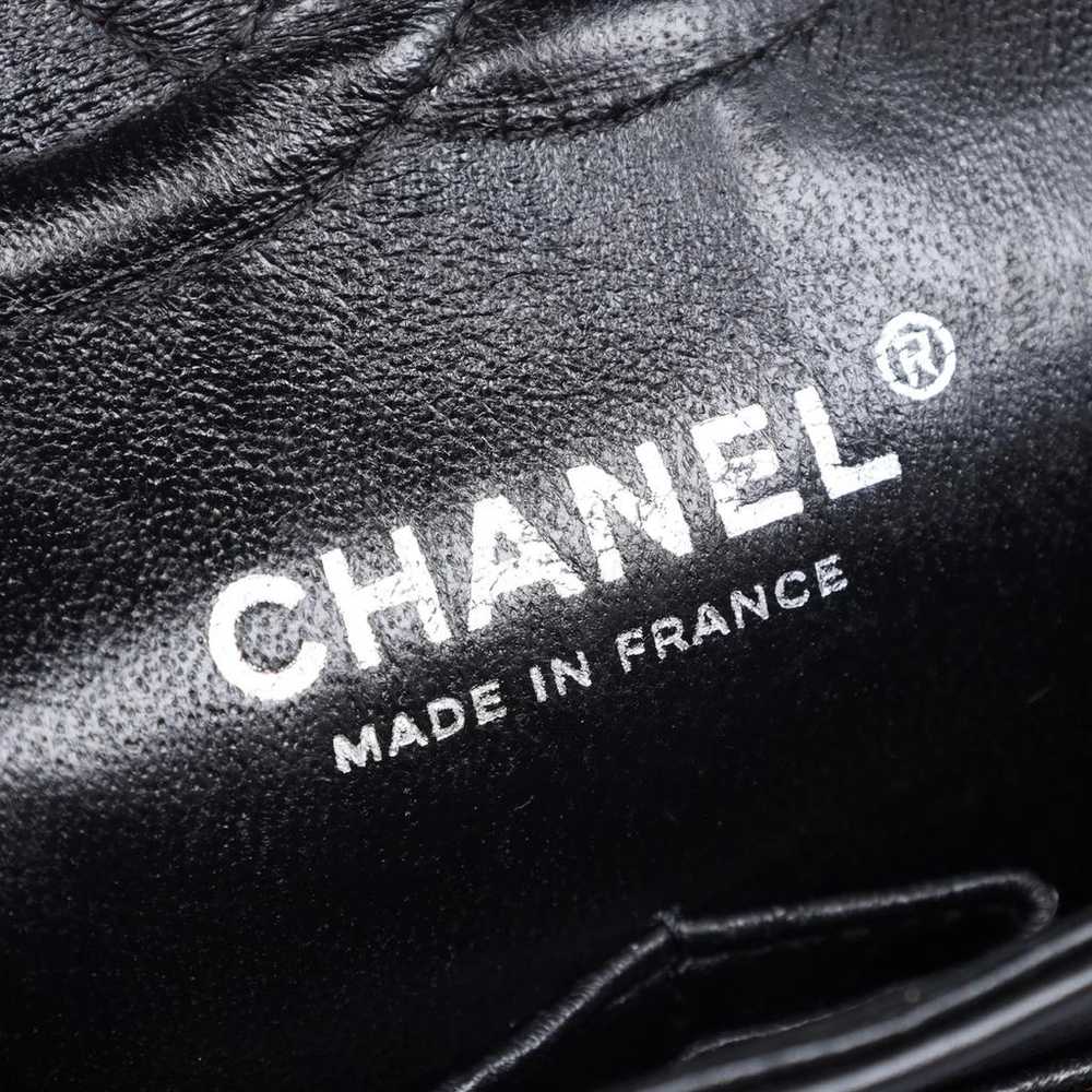 Chanel Timeless/Classique patent leather handbag - image 12