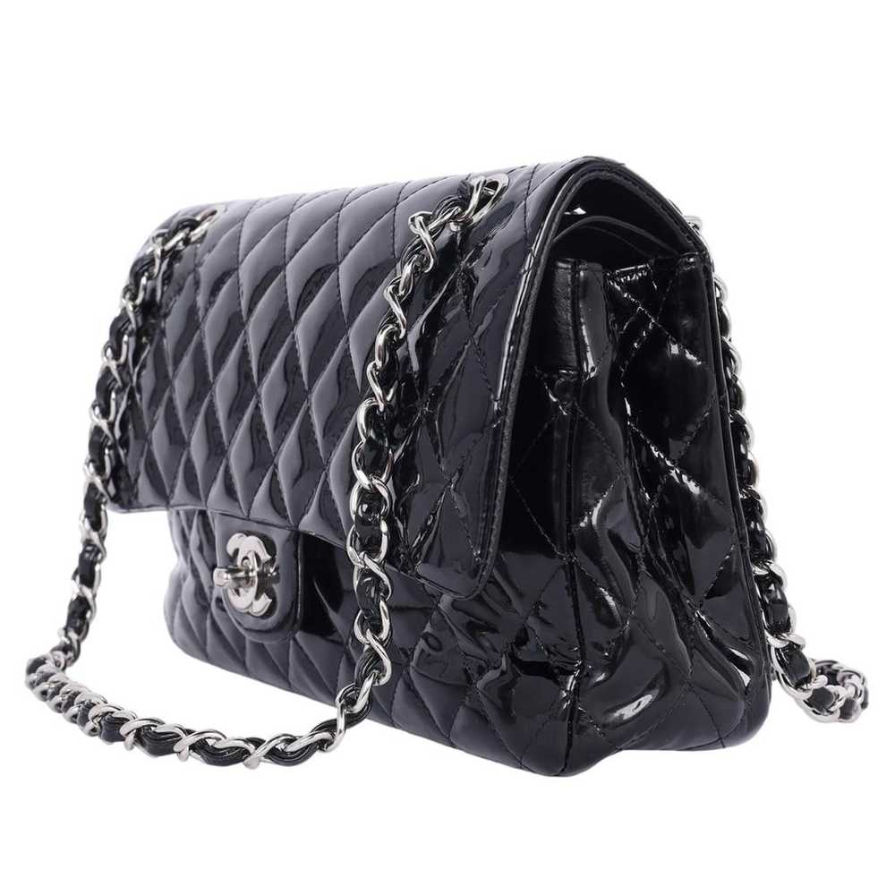 Chanel Timeless/Classique patent leather handbag - image 6
