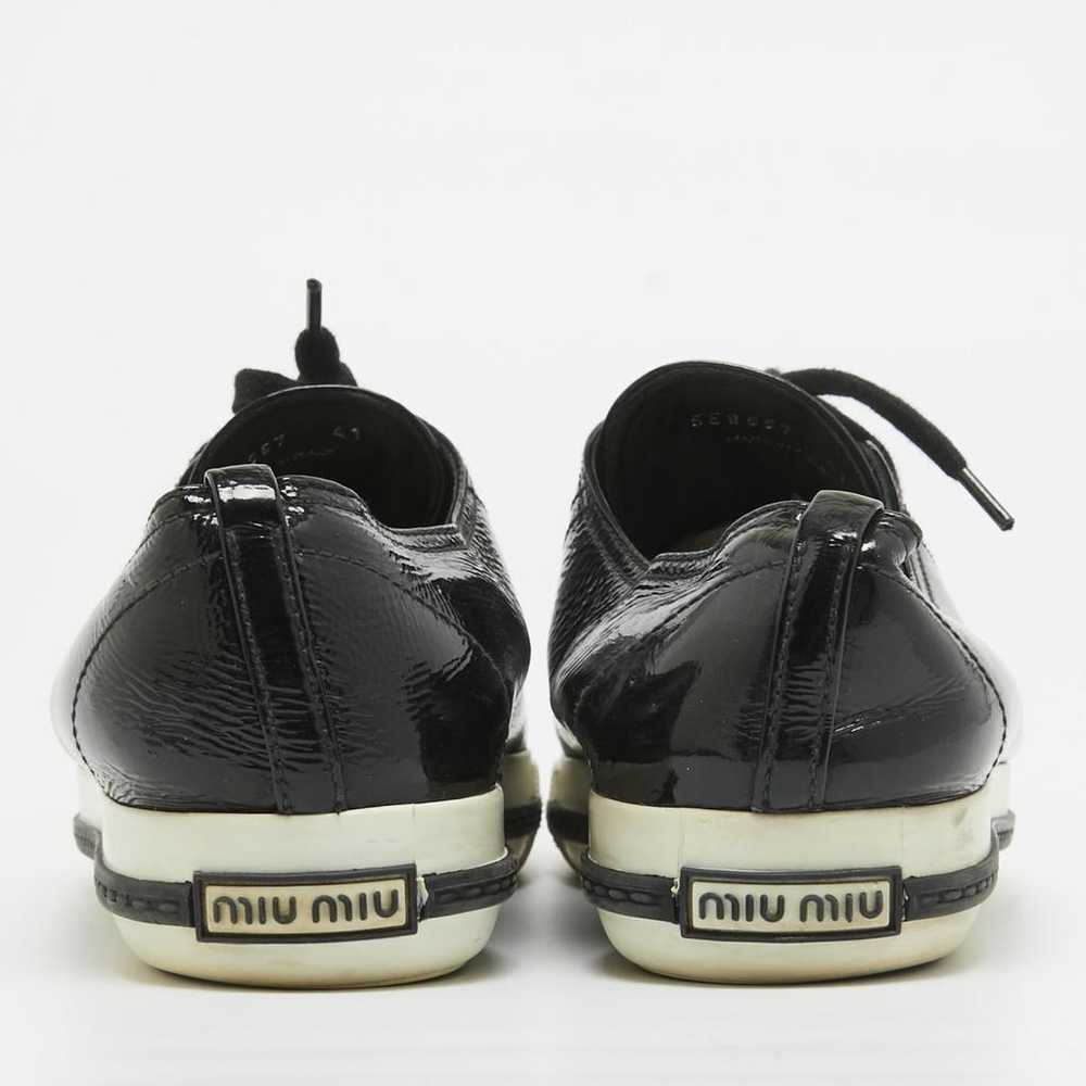 Miu Miu Patent leather trainers - image 4