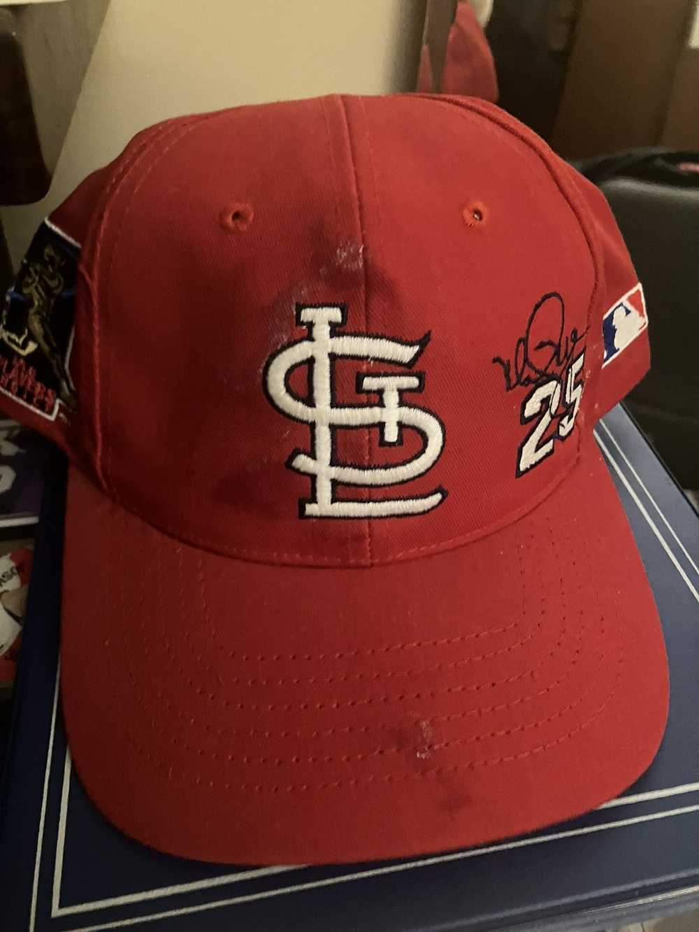 MLB vtg '90s St. Louis Cardinals Mark McGuire sig… - image 1