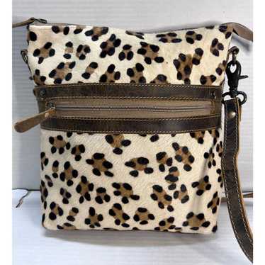 Other Myra Cheetah Print Brown & White Cross Body… - image 1