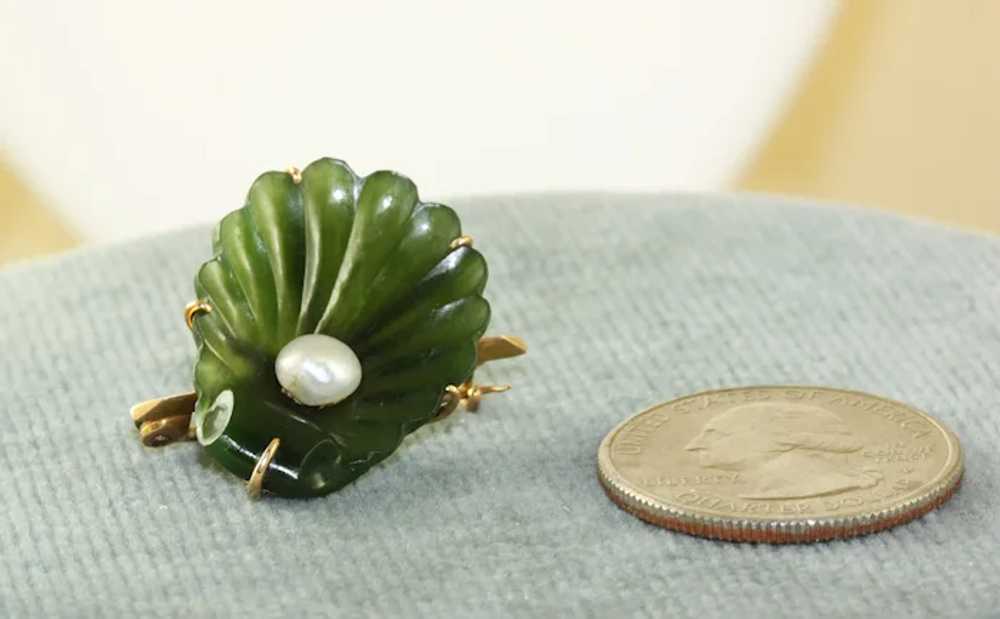 Estate 15K Nephrite and Pearl Shell Brooch - image 2