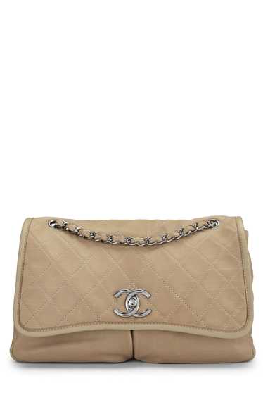 Beige Quilted Lambskin Natural Beauty Flap Bag Lar