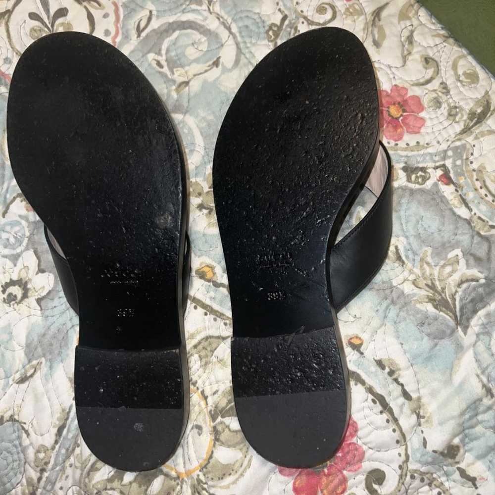 Gucci Leather flip flops - image 4