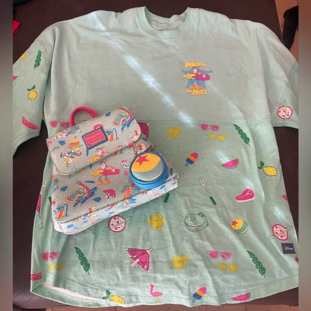 Disney parks summer splash spirit jersey size lar… - image 1