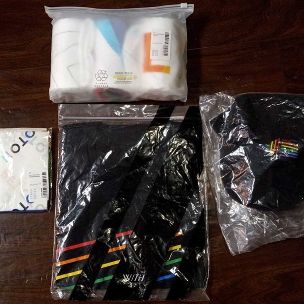 Peloton NWT New with Tags PRIDE Lot Bundle - Hat,… - image 2