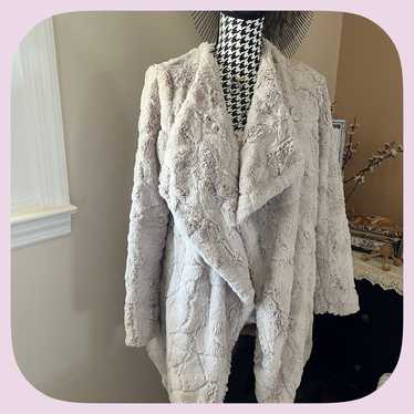 BB Dakota Faux Fur coat - image 1