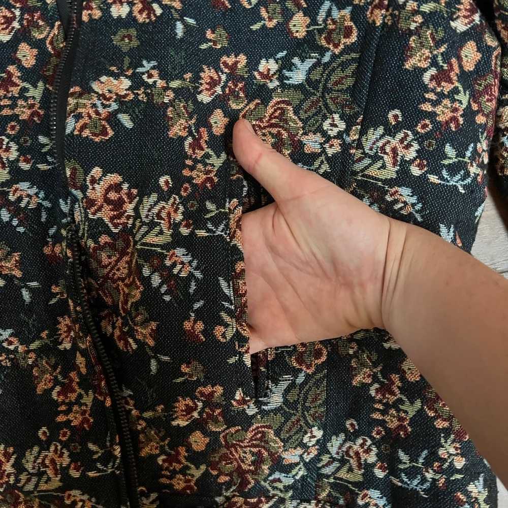 Floral tapestry jacket - image 6