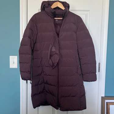 UNIQLO puffer down jacket.