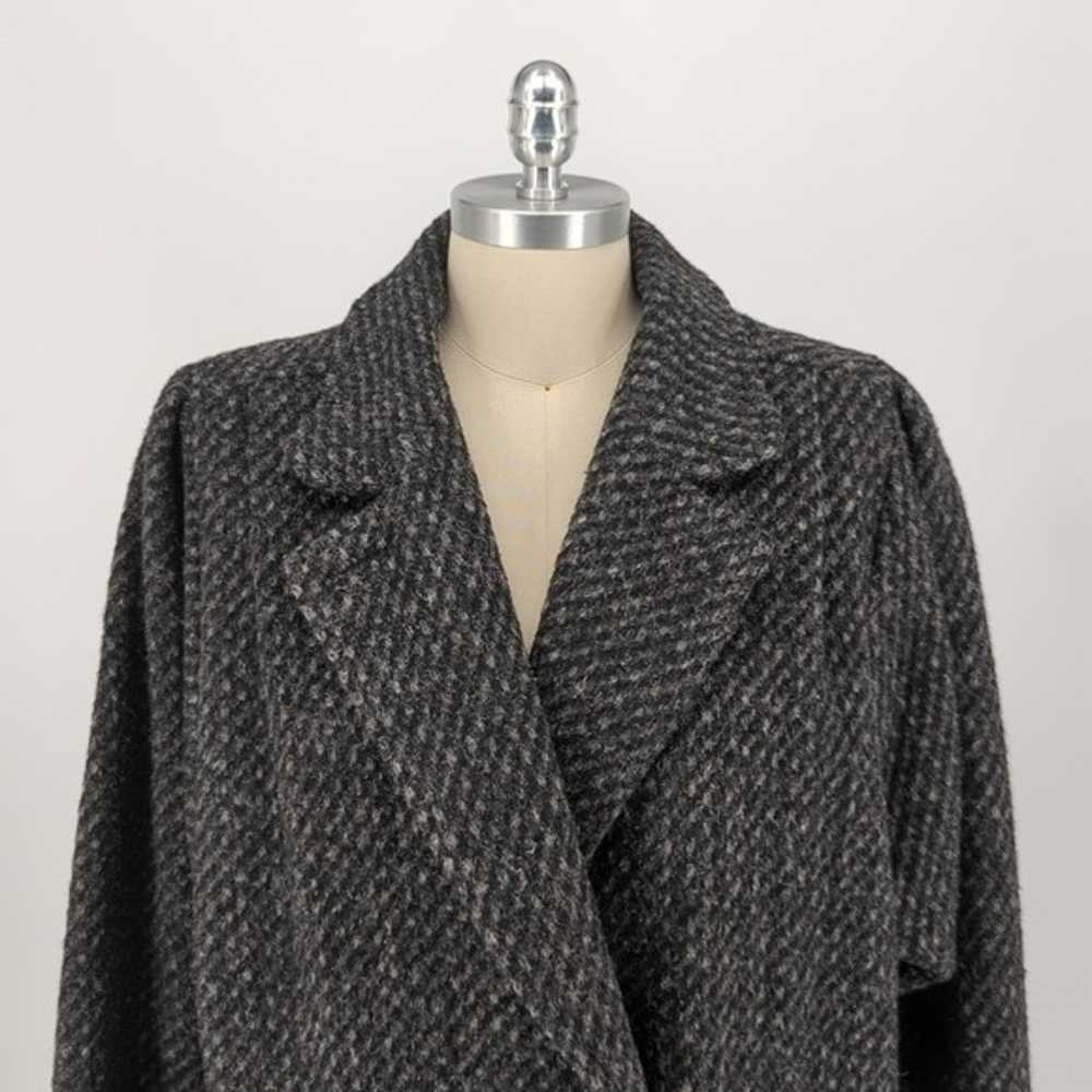 Vintage Women's Wool Long Coat Gray 8 classic pre… - image 3