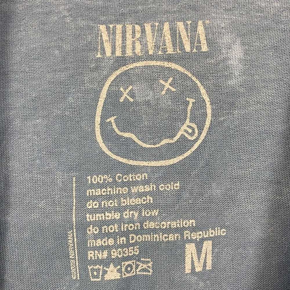 Nirvana in Utero Rock T-shirt Size Medium - image 4