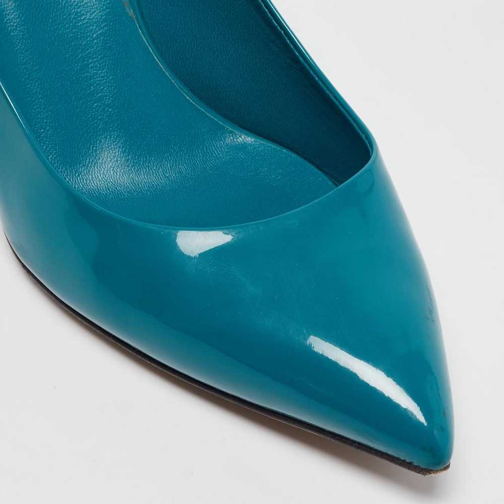 Gucci Patent leather heels - image 6