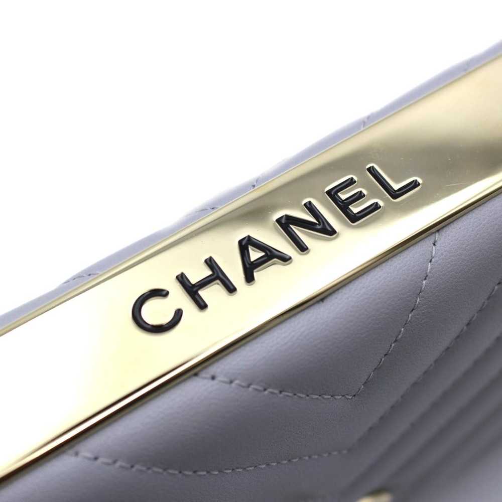 Chanel Chanel V Stitch Chain Shoulder Bag Lambski… - image 6