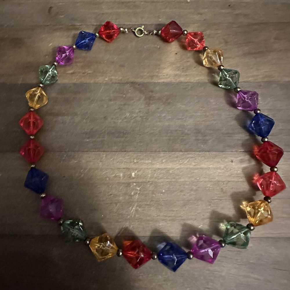 Vintage Vintage multicolor lucite bead necklace - image 2