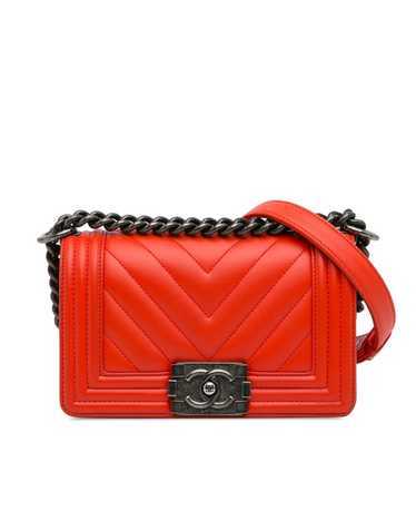 Chanel Quilted Leather Shoulder Bag with Chevron … - image 1