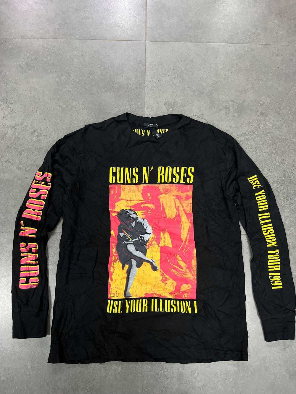 Band Tees × Rock T Shirt × Tour Tee Gun & Roses V… - image 1
