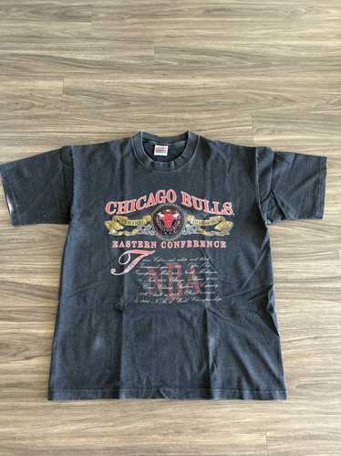 Nutmeg Vintage Chicago bulls T-shirt on nutmeg tag