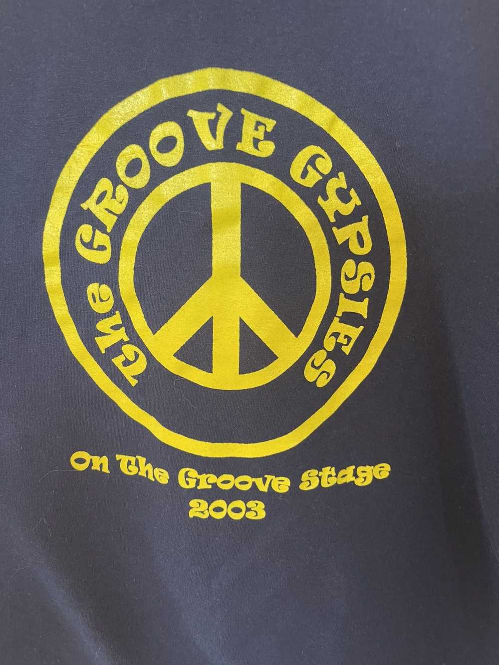 Band Tees × Jerzees × Vintage Vintage 2003 Groove… - image 4