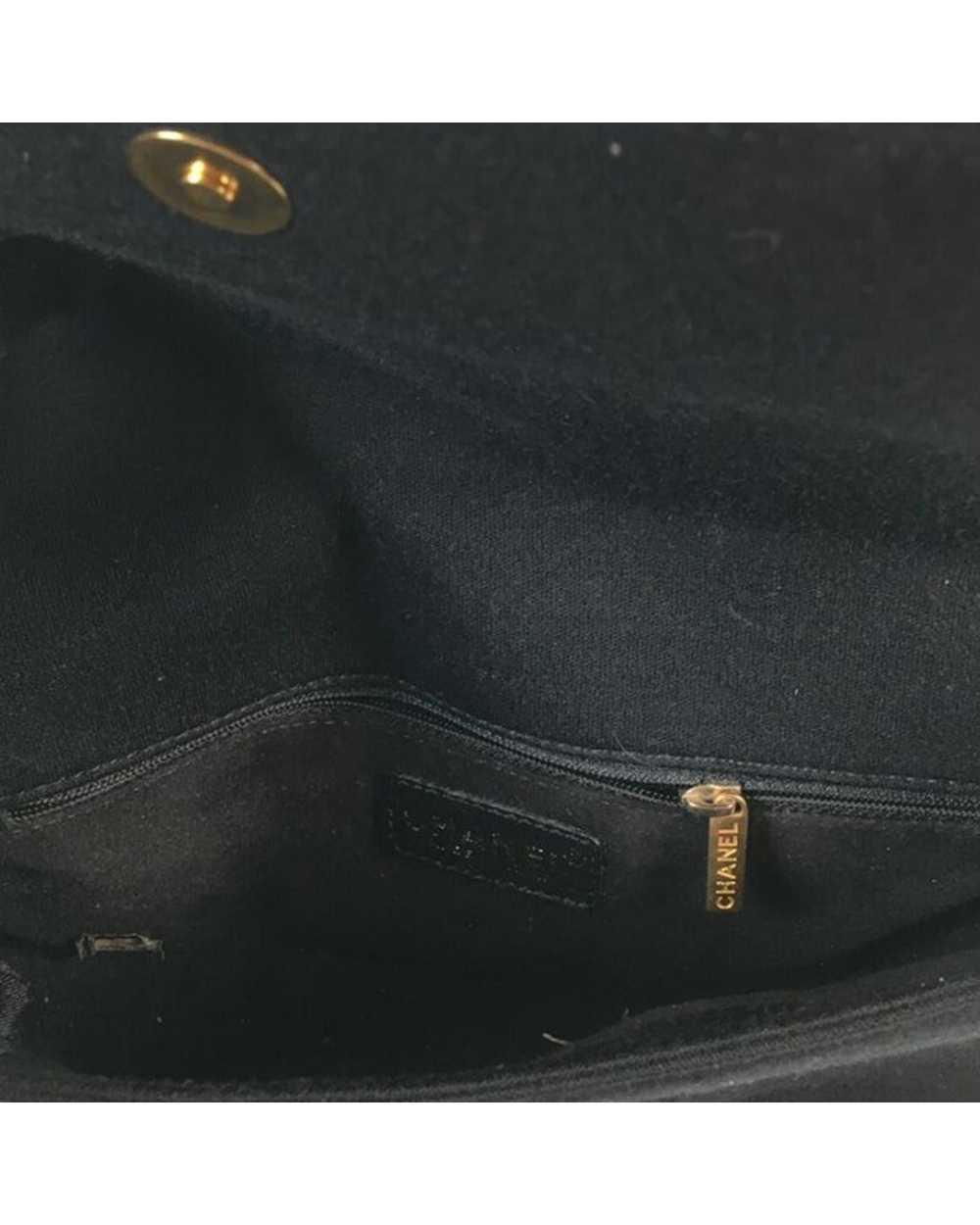 Chanel Chocolate Bar Flap Shoulder Bag - image 5
