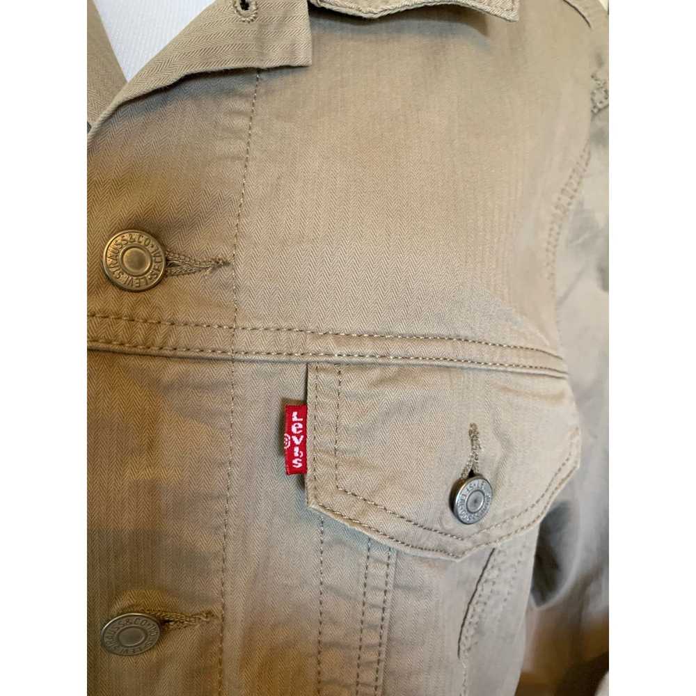 Levi's Levi’s jacket size medium Vintage fit ligh… - image 4