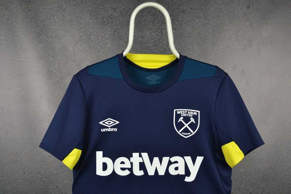 Soccer Jersey × Sportswear × Umbro West Ham Unite… - image 3