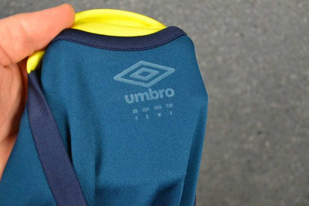 Soccer Jersey × Sportswear × Umbro West Ham Unite… - image 8
