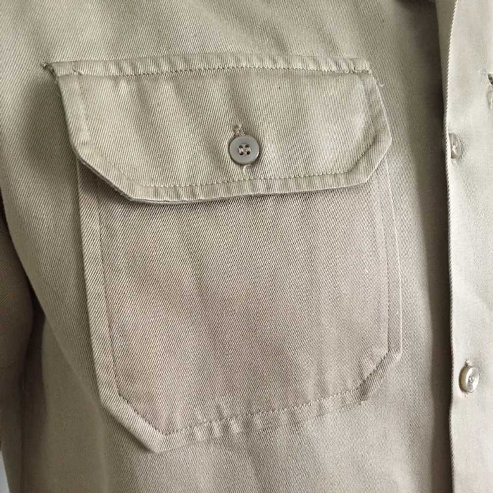 1960s Vintage Khaki Military Uniform Shirt with B… - image 8