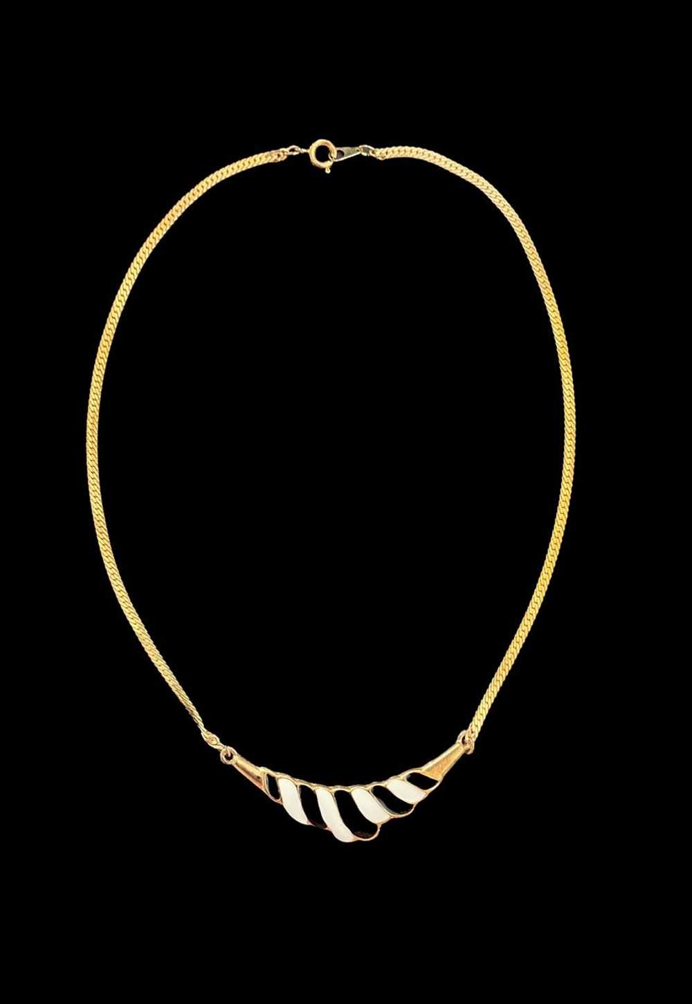 70's Vintage Ladies Enamel Gold Black White Neckl… - image 1