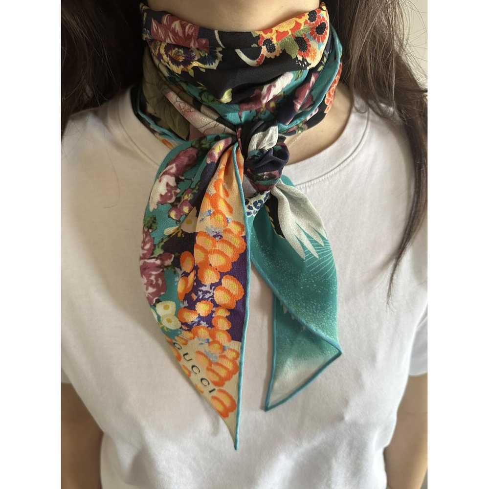 Gucci Silk neckerchief - image 9