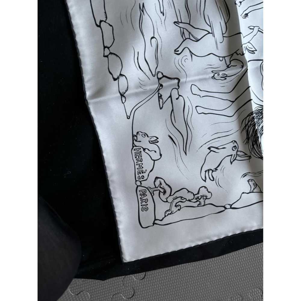 Hermès Silk scarf - image 5