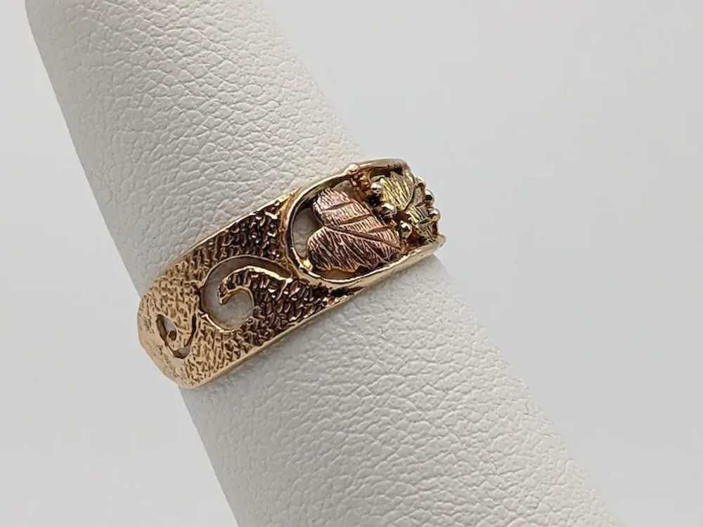 10k 12k Black Hills Gold Ring Multi-tone Gold Bla… - image 7