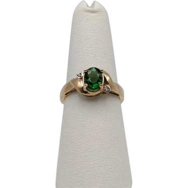 Vintage Green Spinal 10k Diamond Ring. 10k Spinal 