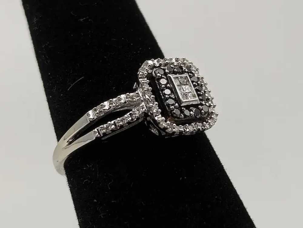 14k White Gold Double Band Black Diamond Halo Eng… - image 4