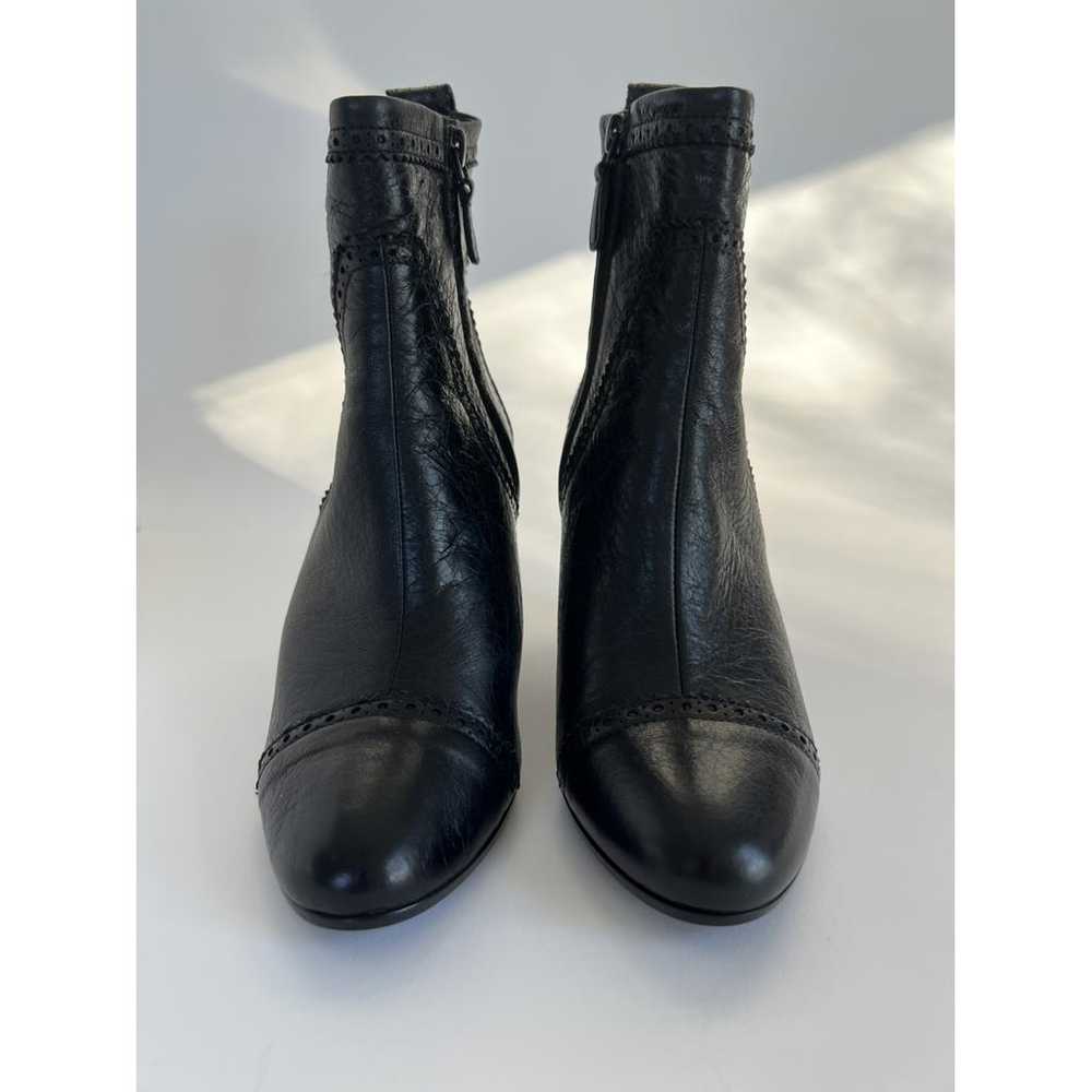 Balenciaga Leather ankle boots - image 8