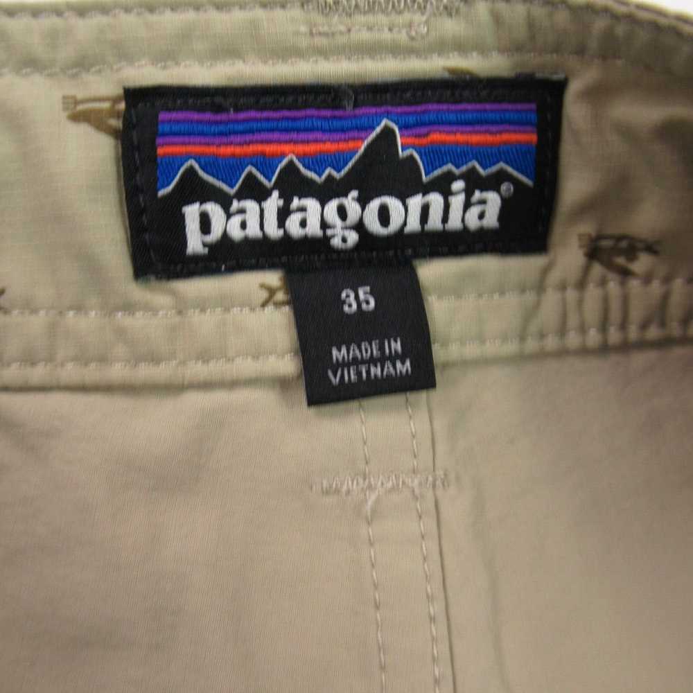 Patagonia Patagonia Shorts Mens 35 Pockets Lightw… - image 2