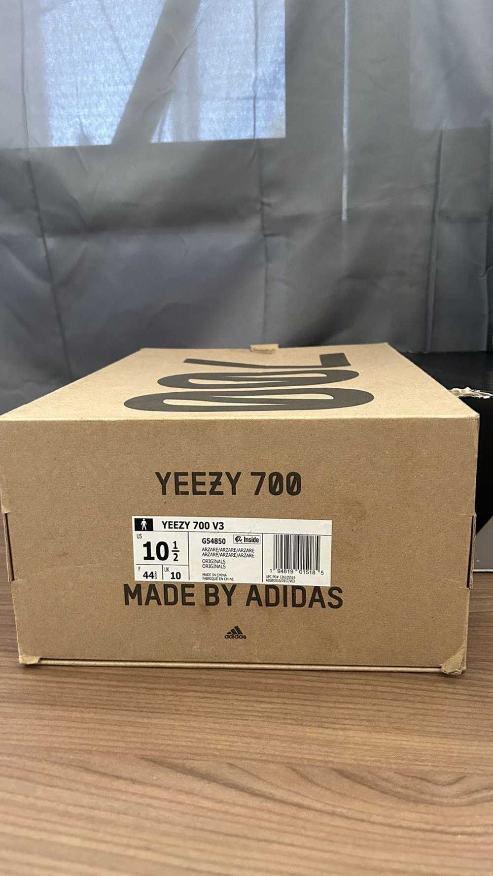 Adidas × Streetwear × Yeezy Season Yeezy 700 V3 A… - image 2
