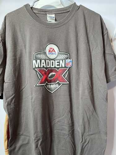 Streetwear × Vintage 2009 Madden T