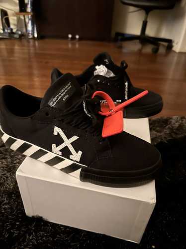 Off White sneakers - Gem