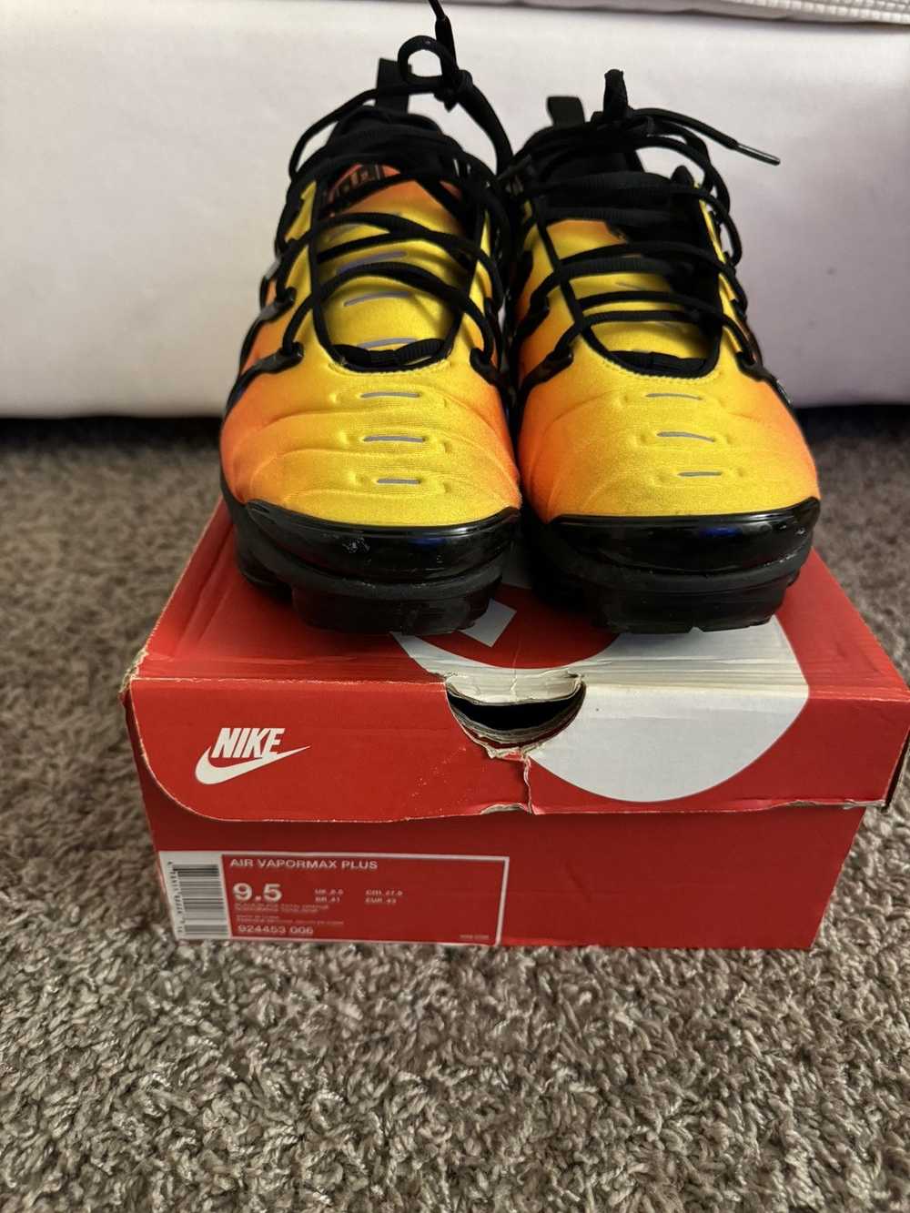 Nike Vapormax Plus - image 1