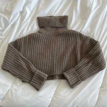 Source Unknown Crop Turtleneck - image 1