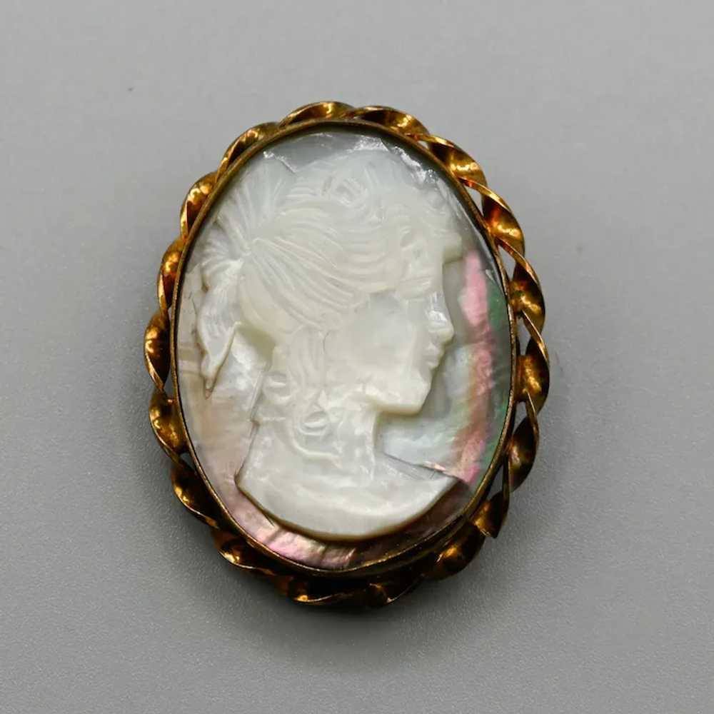 Bal-Ron Carved Mother of Pearl Cameo Brooch in 12… - image 2