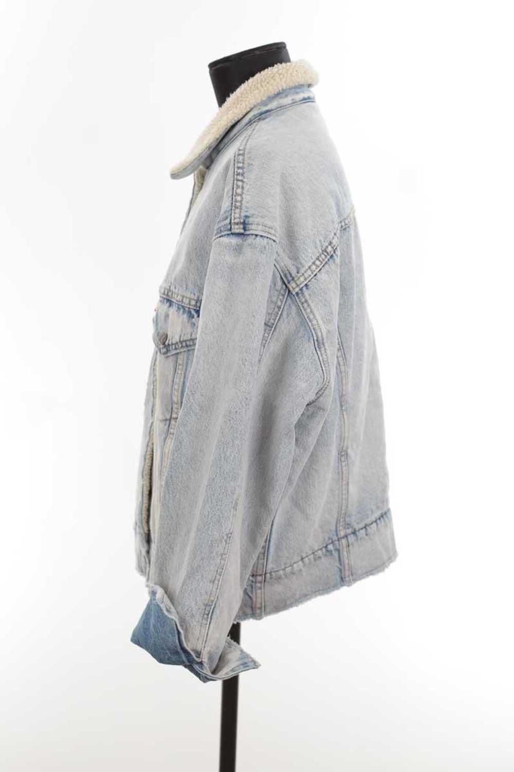 Circular Clothing Veste Levi's bleu. Matière prin… - image 3