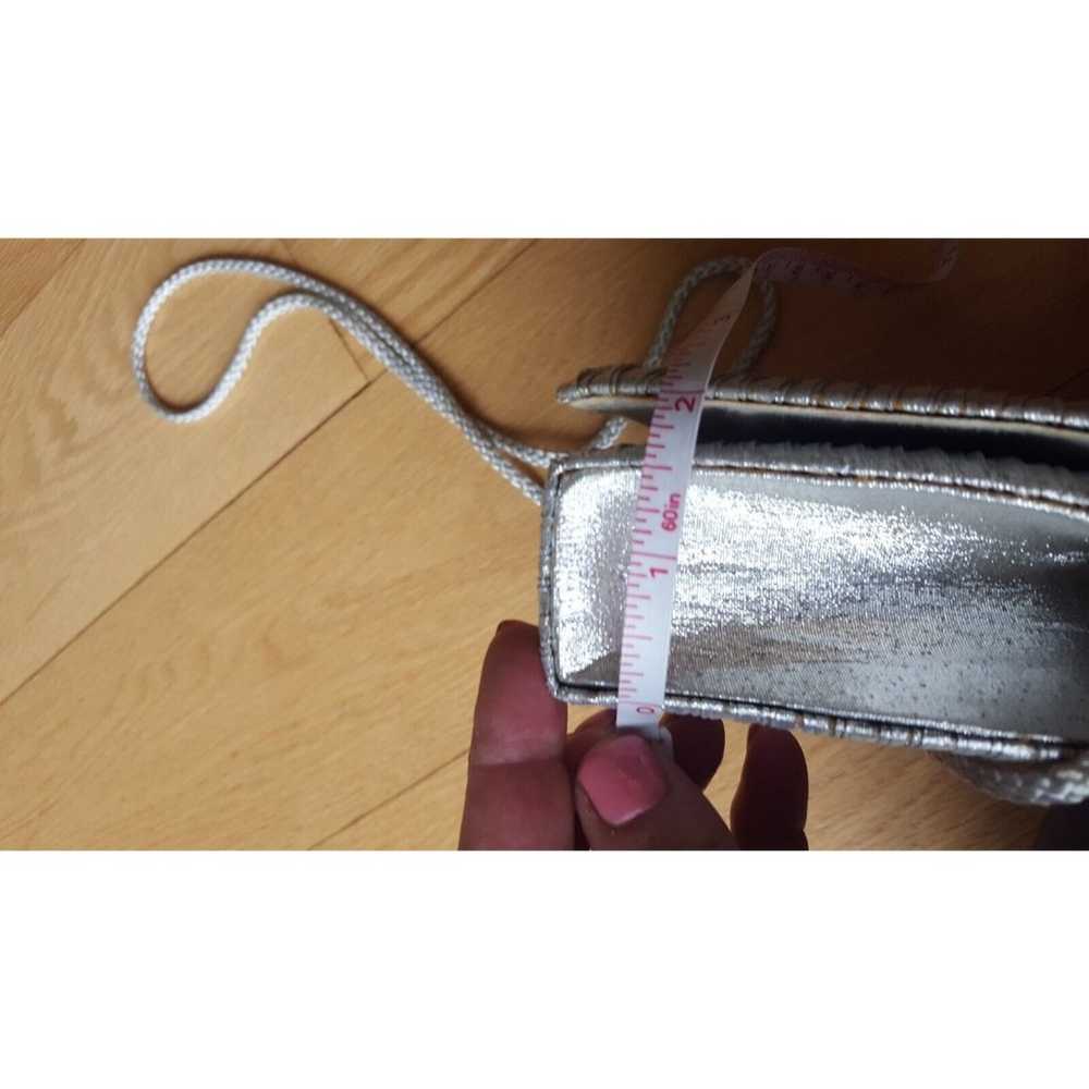Vintage La Regale evening bag, Silver Crinkle Fab… - image 9