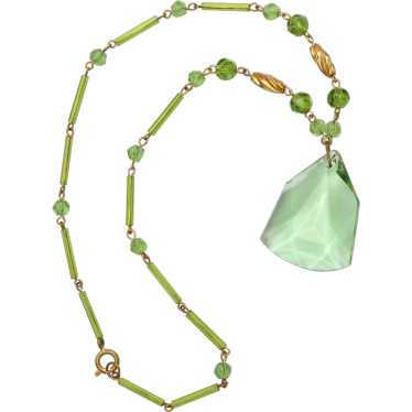 Art Deco Green Beaded Necklace with Diamond-Shape… - image 1